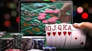 Filipino player accessing taya333 live casino on a mobile browser